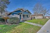 306 Avenue E - Photo 2