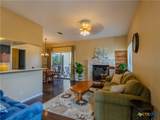 1013 Chestnut Street - Photo 3