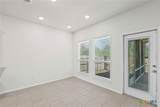 424 Oxford Lane - Photo 5