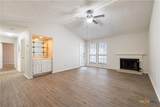 1202 Thorpe Lane - Photo 17