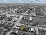 806 Avenue G - Photo 10