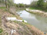 922 Us Highway 59 - Photo 21
