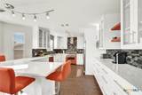 113 Endeavour - Photo 12