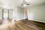 1108 Stewart Street - Photo 4