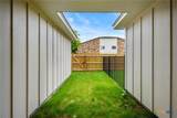 410 Avenue C - Photo 29
