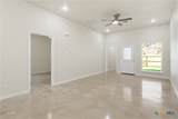 410 Avenue C - Photo 4