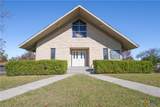 1207 Metropolitan Drive - Photo 2
