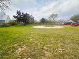 460 Peace Avenue - Photo 2