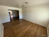 304 Oak Street - Photo 3