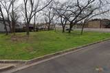 1406 Gray Street - Photo 3