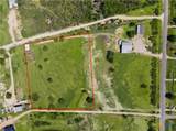 7293 Fm 327 - Photo 4