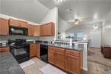 2420 Bellmont - Photo 8