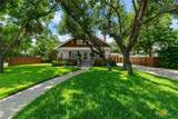 810 University Avenue - Photo 4