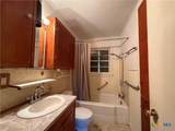 105 Sanders Street - Photo 16
