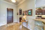 907 Shady Hollow - Photo 5