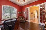 907 Shady Hollow - Photo 6