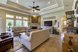907 Shady Hollow - Photo 8