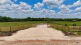 1049 Muehr Road - Photo 4