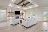 262 Glenview Circle - Photo 14