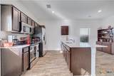808 Circle Way - Photo 8