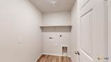 553 Hector Loop - Photo 21