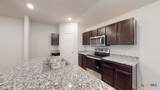 553 Hector Loop - Photo 7