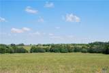1070 Muehr Road - Photo 15