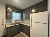 910-912 Stetson Avenue - Photo 10