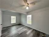 910-912 Stetson Avenue - Photo 14