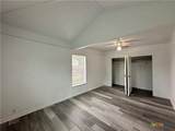 910-912 Stetson Avenue - Photo 16