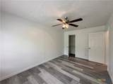 910-912 Stetson Avenue - Photo 18