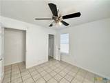 910-912 Stetson Avenue - Photo 38