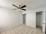 910-912 Stetson Avenue - Photo 39