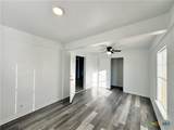 910-912 Stetson Avenue - Photo 43