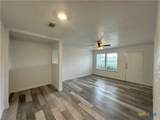 910-912 Stetson Avenue - Photo 7
