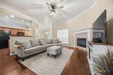 910 Neuberry Cliffe - Photo 6