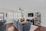 111 Fleetwood - Photo 5