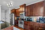 111 Fleetwood - Photo 9