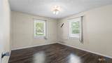 725 Klingemann Street - Photo 20