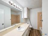 104 Maplewood Drive - Photo 16