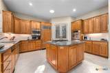 29 Meadows End - Photo 13