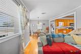 1007 Avenue A - Photo 9
