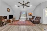 7 Market Loop - Photo 11
