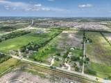 521 Ron Road - Photo 9