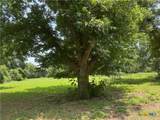 00 B And B - Photo 6