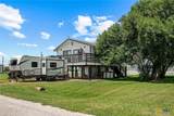 654 Calumet Drive - Photo 2