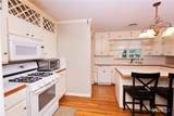 319 King Circle - Photo 7
