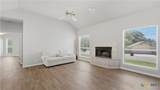 703 Lazy Bluff Lane - Photo 6
