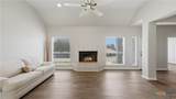 703 Lazy Bluff Lane - Photo 7