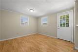 103 Mark Road - Photo 8